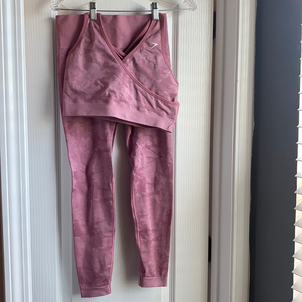 Pink adapt camo gymshark large and medium